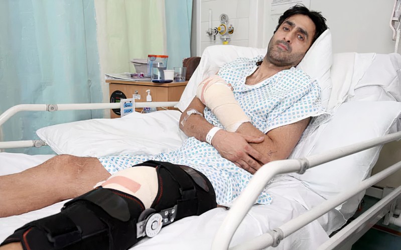 Nissar_Hussain_3505075b_LE_auto_x2